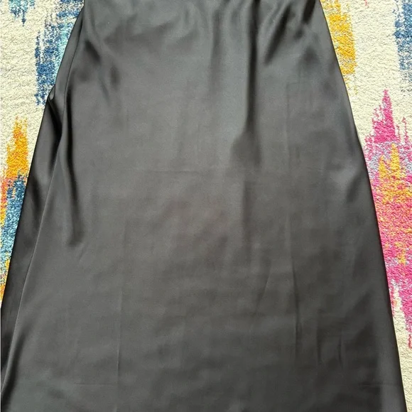 J. Crew Black Gwyneth Midi Skirt - Picture 2 of 6